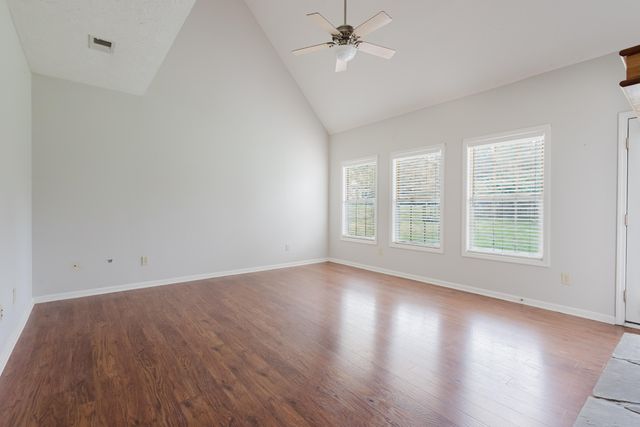 2312 Lilac Park, Lexington, KY 40509