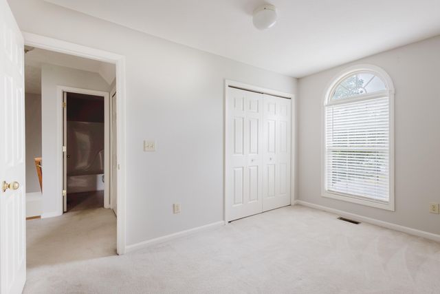 2312 Lilac Park, Lexington, KY 40509