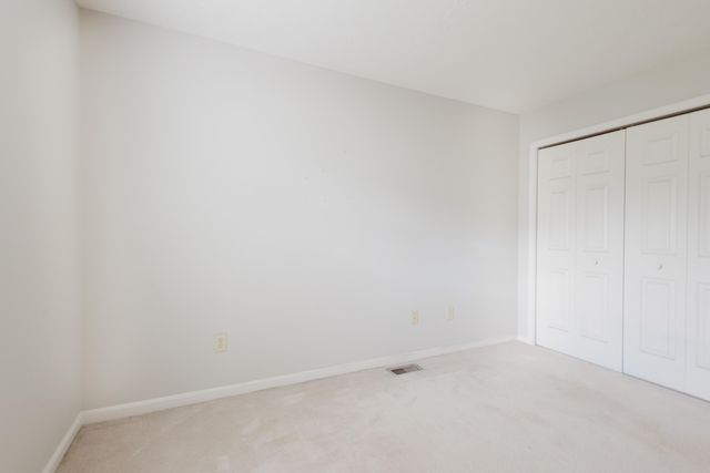 2312 Lilac Park, Lexington, KY 40509
