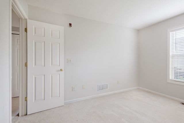 2312 Lilac Park, Lexington, KY 40509
