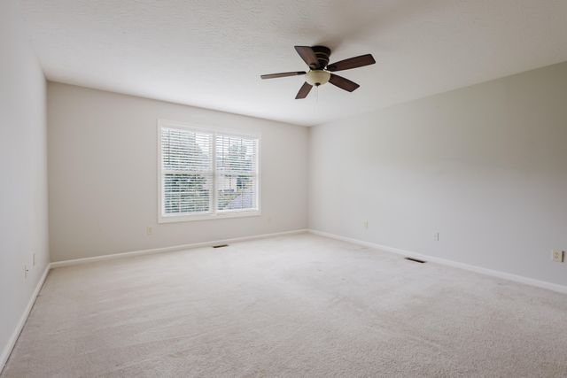 2312 Lilac Park, Lexington, KY 40509