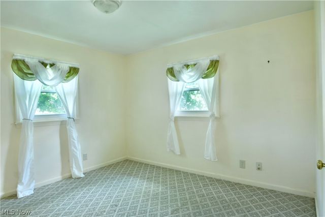 1384 Meadowbrook Avenue SE, Warren, OH 44484