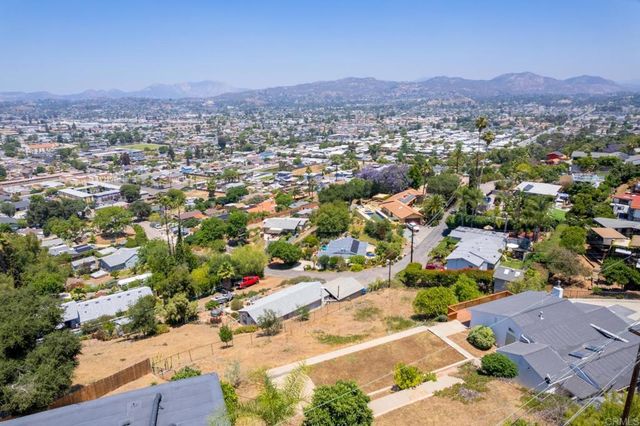 1166 Merritt Drive, El Cajon, CA 92020
