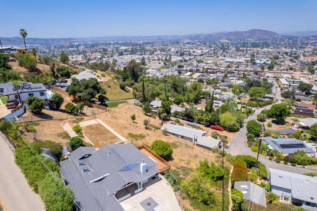 1166 Merritt Drive, El Cajon, CA 92020