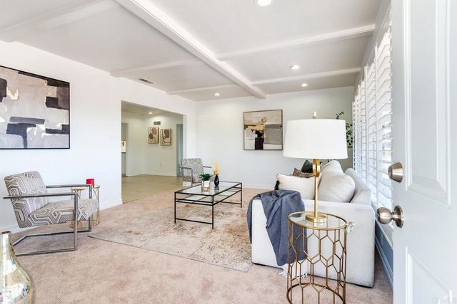 1166 Merritt Drive, El Cajon, CA 92020