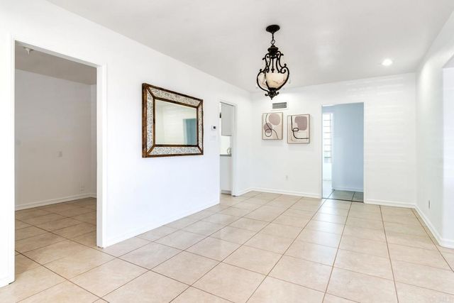 1166 Merritt Drive, El Cajon, CA 92020