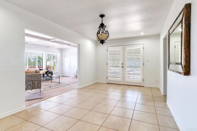 1166 Merritt Drive, El Cajon, CA 92020