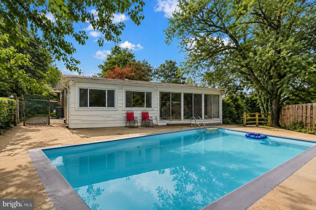 3307 RUTGERS ST, Hyattsville, MD 20783