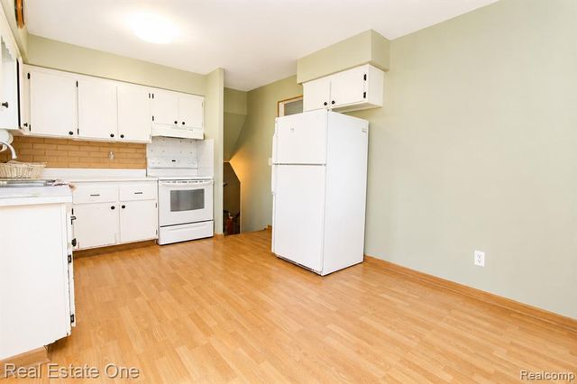4510 Bethune Court, West Bloomfield, MI 48323