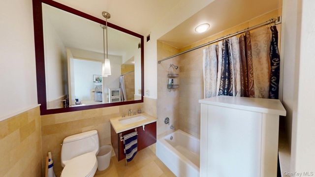 25 Leroy Place 509, New Rochelle, NY 10805