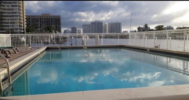 1913 S Ocean Dr 410, Hallandale Beach, FL 33009