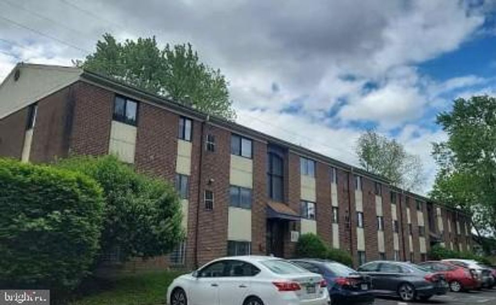 9921-00 BUSTLETON AVE #B12, PHILADELPHIA, PA 19115 — exterior