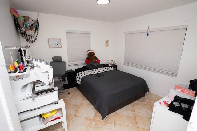 111 SW 31st Ct 1, Miami, FL 33135