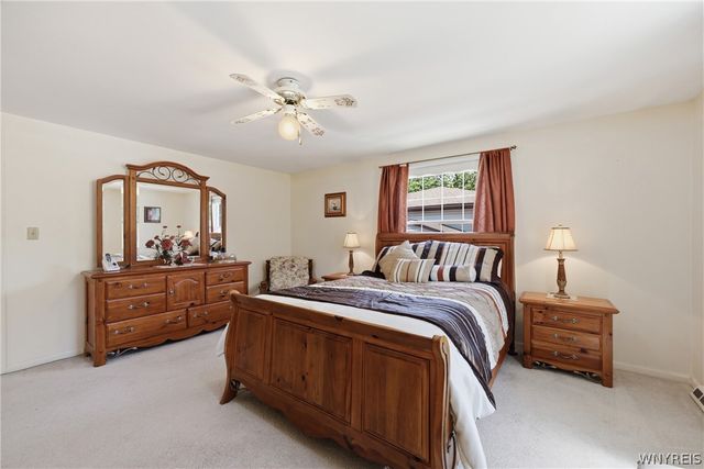 85 Heritage Road East, Amherst, NY 14221