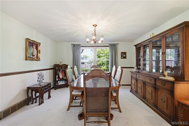 85 Heritage Road East, Amherst, NY 14221