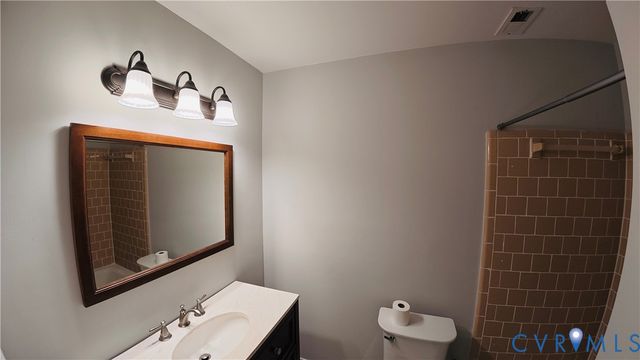 2100 Wynnewood Dr, Richmond, VA 23235