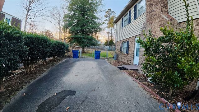 2100 Wynnewood Dr, Richmond, VA 23235