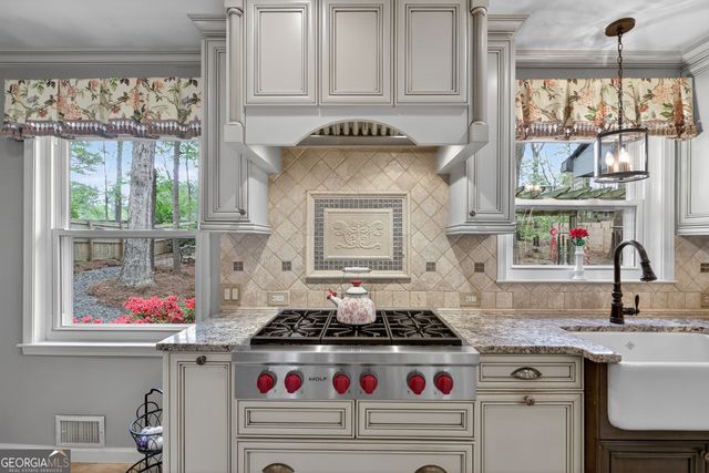 425 Ansley Drive, Roswell, GA 30076