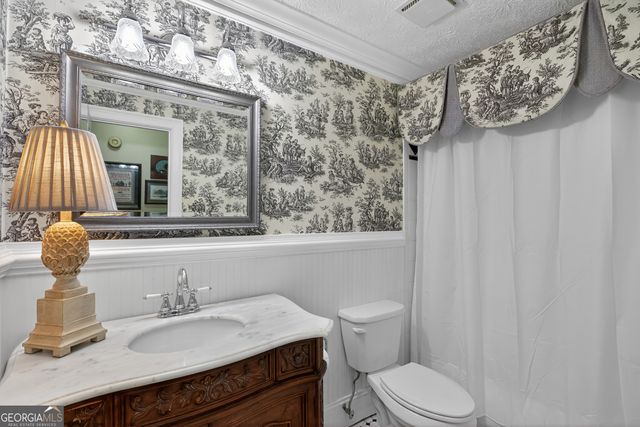 425 Ansley Drive, Roswell, GA 30076