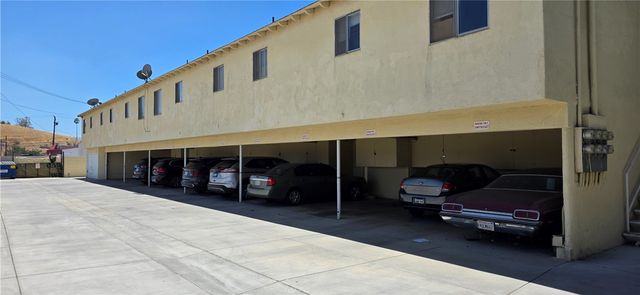 2305 Mountain, San Bernardino, CA 92404