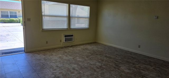 2305 Mountain, San Bernardino, CA 92404