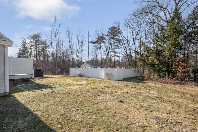 4 Paul Avenue, Derry, NH 03038