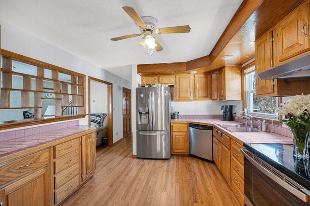 4 Paul Avenue, Derry, NH 03038