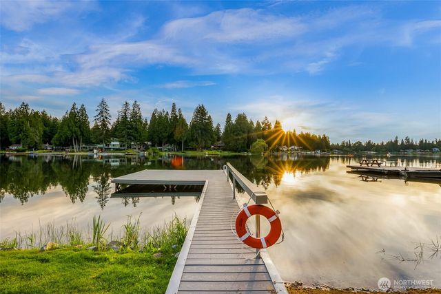 31259 E Lake Morton Drive SE, Kent, WA 98042