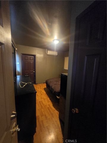 1901 W 77th, Los Angeles, CA 90047