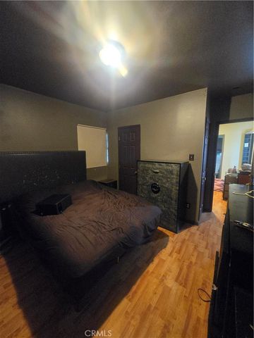 1901 W 77th, Los Angeles, CA 90047