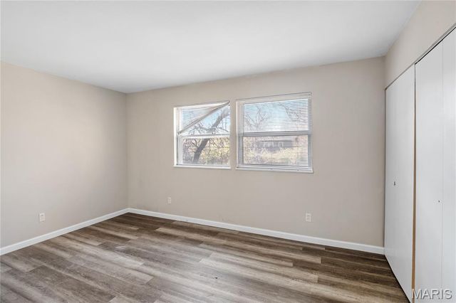 11039 Landseer Drive, St Louis, MO 63136