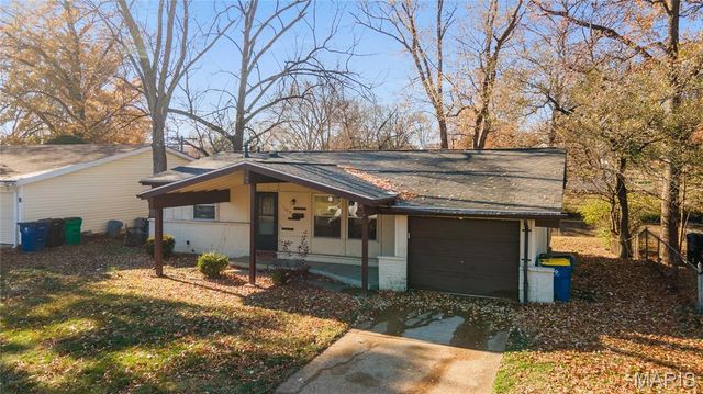 11039 Landseer Drive, St Louis, MO 63136