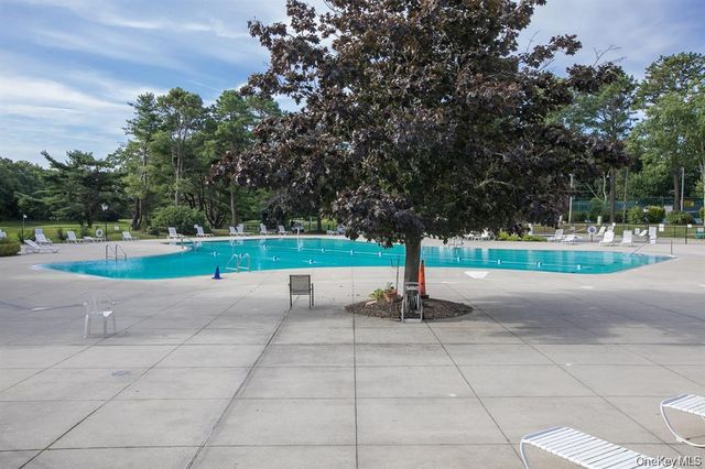 586 Blue Ridge Drive, Medford, NY 11763