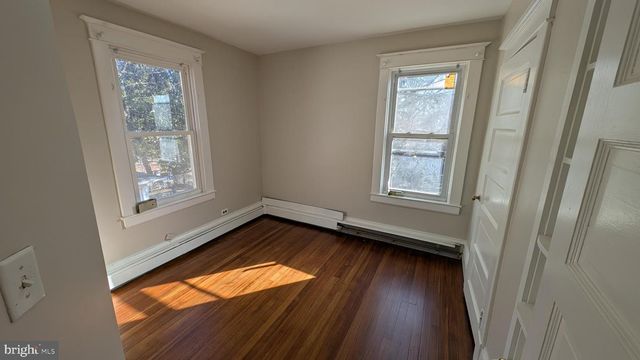 48 HILLCREST AVE, Trenton, NJ 08618