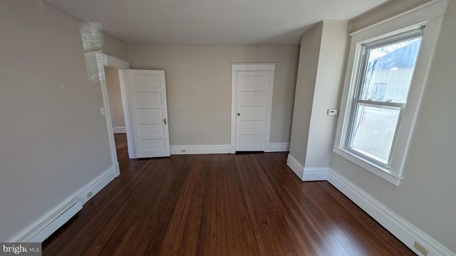 48 HILLCREST AVE, Trenton, NJ 08618