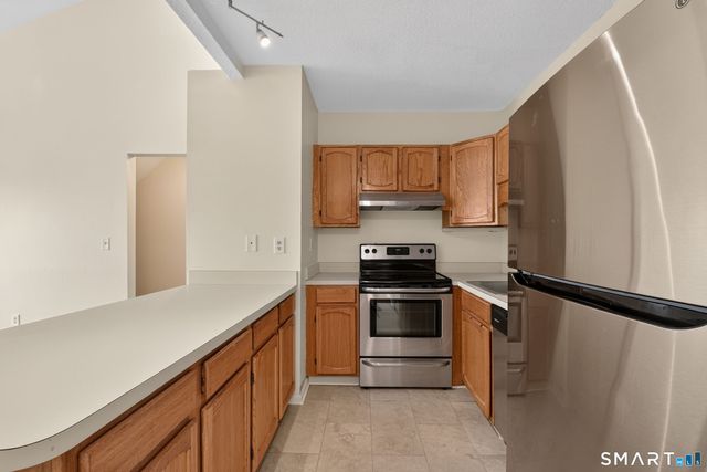 471 Whalley Avenue D, New Haven, CT 06511