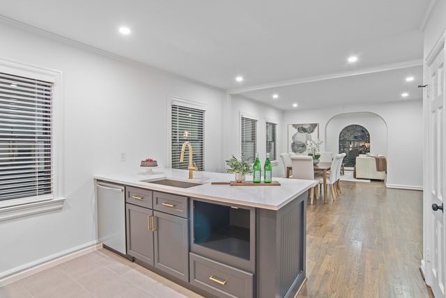 1835 Cedar Crest Boulevard, Dallas, TX 75203