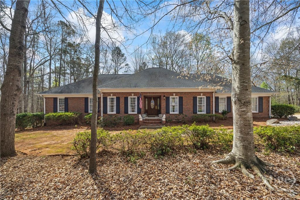 750 Staghorn Trail, Nicholson, GA 30565