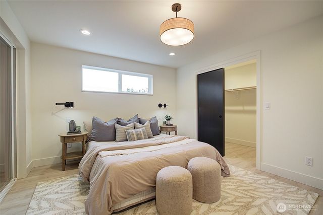 7912 34th Avenue SW, Seattle, WA 98126