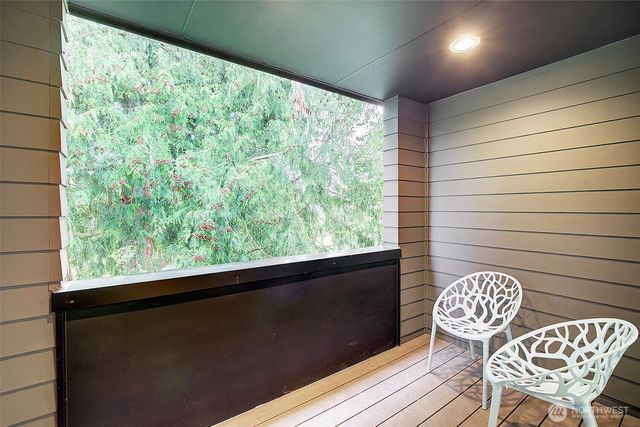 7912 34th Avenue SW, Seattle, WA 98126