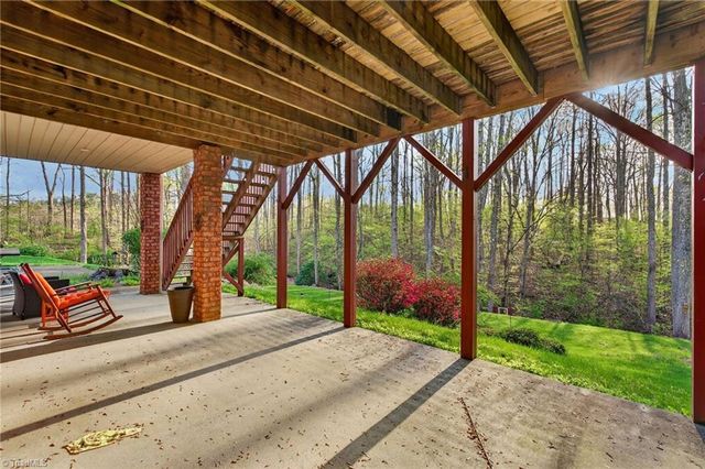 2516 Deer Rack Circle, Kernersville, NC 27284