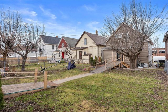 2715 S 14th STREET, Milwaukee, WI 53215