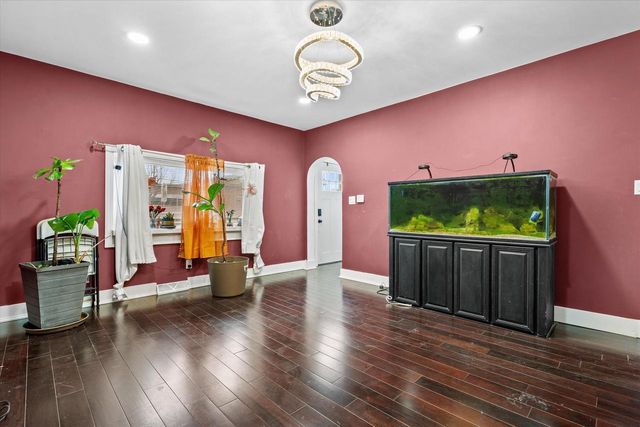 2715 S 14th STREET, Milwaukee, WI 53215