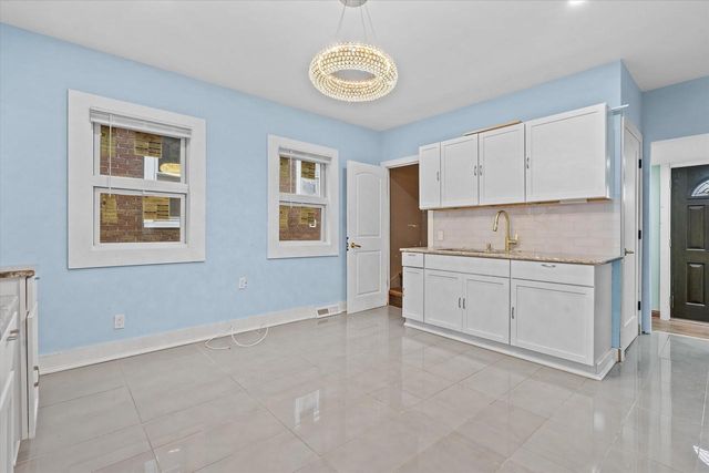 2715 S 14th STREET, Milwaukee, WI 53215