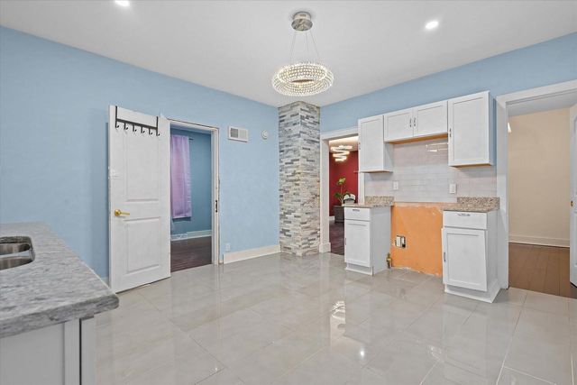 2715 S 14th STREET, Milwaukee, WI 53215