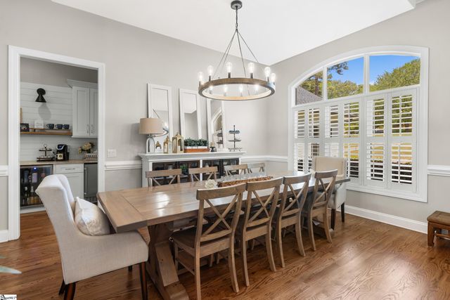 166 S Oak Pointe Drive, Seneca, SC 29672
