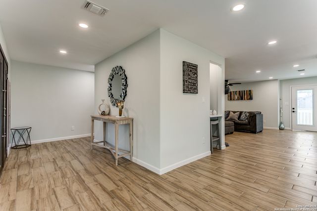 414 Devonshire, San Antonio, TX 78209