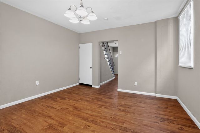 322 Mathews Ave, Knoxville, PA 15210