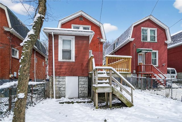 322 Mathews Ave, Knoxville, PA 15210