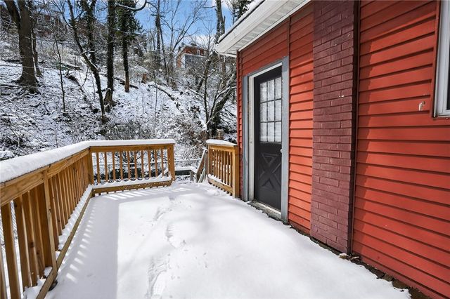 322 Mathews Ave, Knoxville, PA 15210